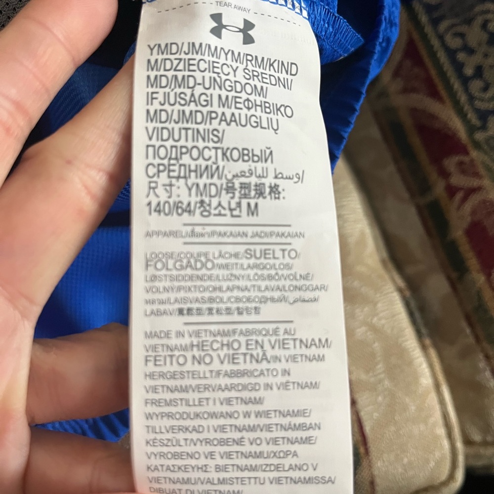 Under Armour boys Windbreaker in blue and gray, half zip with elastic waist - Picture 4 of 16